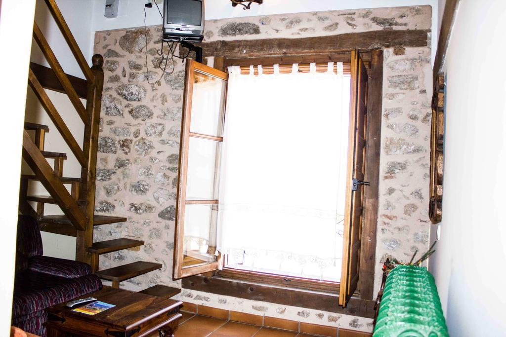 Hotel El Andarrio Buitrago del Lozoya Zimmer foto